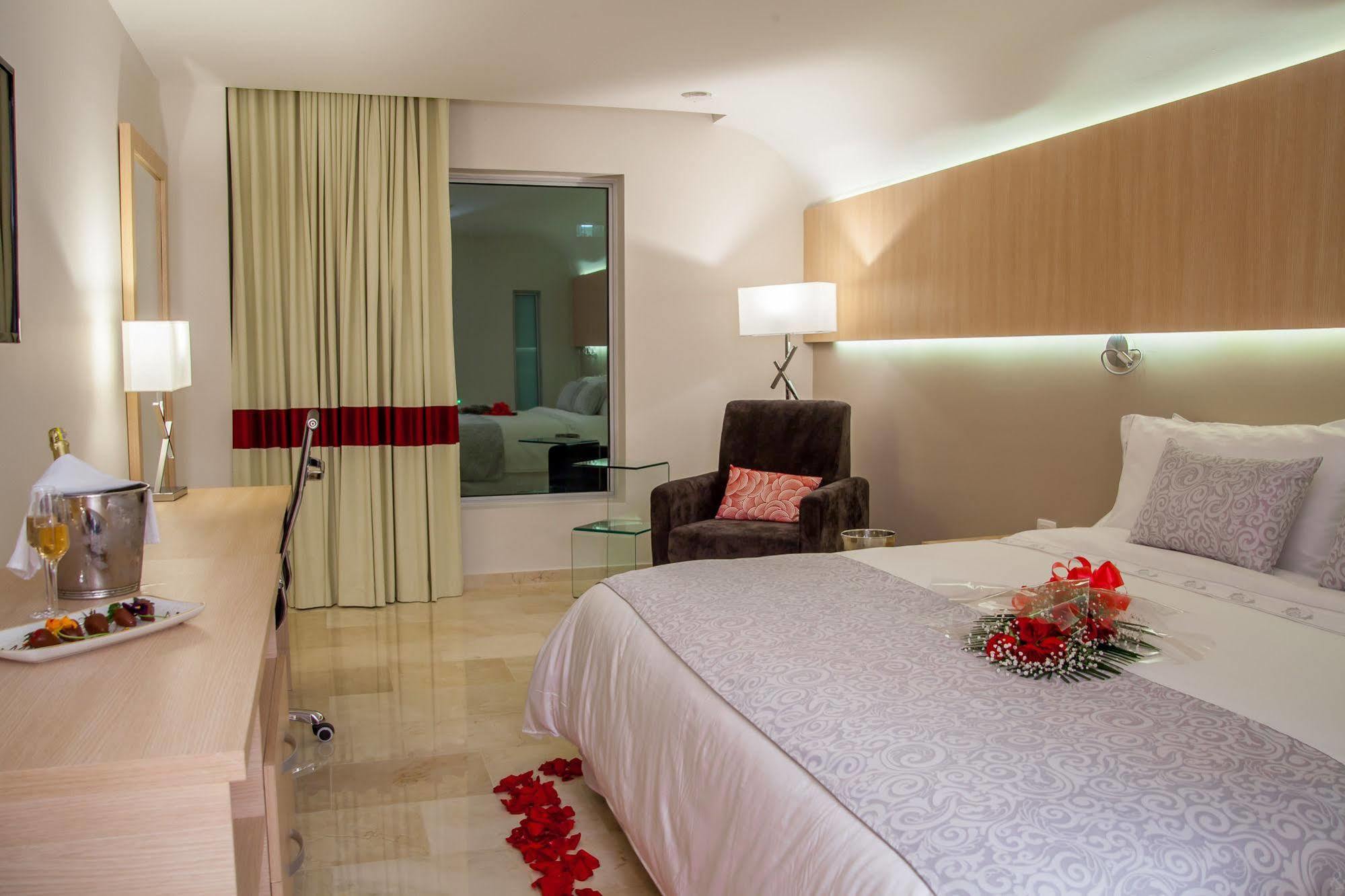 Four Points By Sheraton Barranquilla Barranquilla  Exterior photo